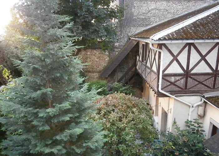 博塞茹尔酒店 酒店 2*