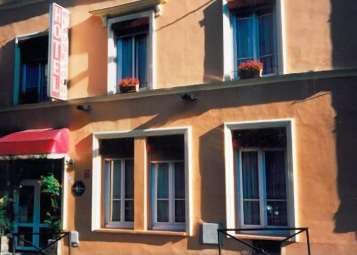 博塞茹尔酒店 酒店 2*