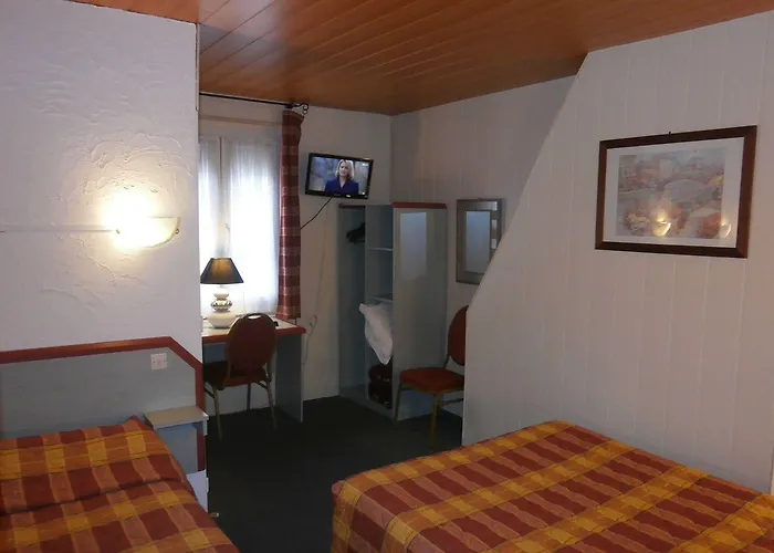 酒店 博塞茹尔酒店 2*